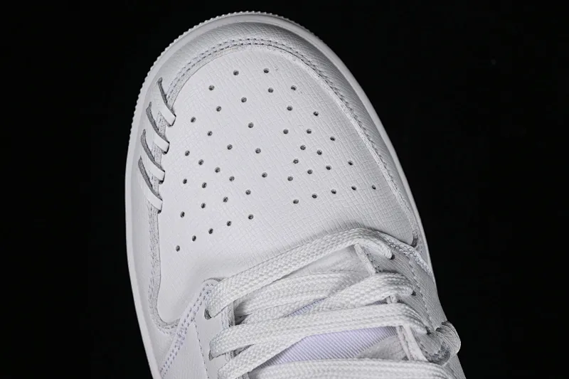 All categories Air Jordan Jordan series basketball shoes Air Jordan 1 Low Air Jordan 1 Low "Method of Make" AJ1 Joe 1 white gold low-top cultural and leisure sports shoes FN5032-100